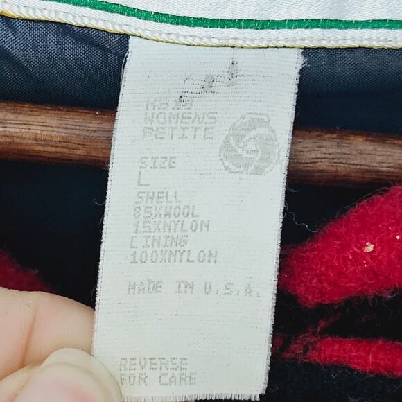 Vintage L.L. BEAN Red Buffalo Plaid Hooded Fringed Wool Coat Women's Sz LP USA - Picture 6 of 7